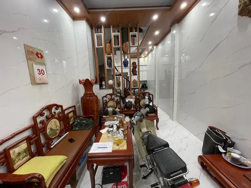 Nhà 5 tầng 6 phòng ngủ ngõ thông Ngọc Thụy, gần vườn hoa, hồ điều hòa... Bán nhà riêng tại Bồ Đề, Hà Nội 01