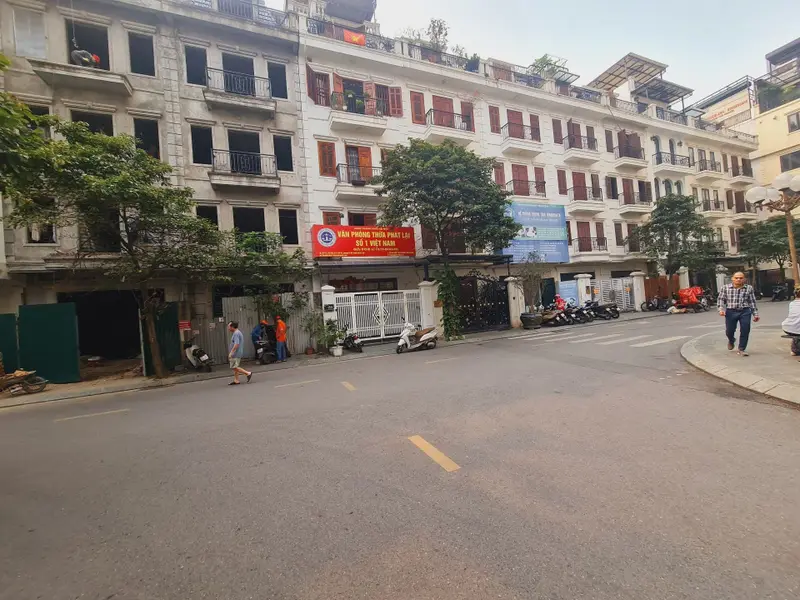 BÁN BIỆT THỰ LIỀN KỀ HC GOLDEN BỒ ĐỀ 161M2- 5 TẦNG THANG MÁY- KINH DOANH ĐỈNH - Ở SƯỚNG - 78 Tỷ... Bán biệt thự, liền kề tại Bồ Đề, Hà Nội 01