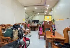 Nhà mặt phố rộng rãi hai tầng tại Bình Tân với giá hợp lý... Bán nhà mặt phố tại Bình Trị Đông, Hồ Chí Minh 01