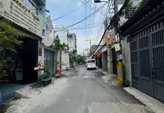 💥💥BÁN NHÀ 2 TẦNG
🏡90m² (4mx23m)
👍Hẻm 6m rộng rãi. Gần chợ, công viên Làng Hoa... Bán nhà riêng tại Thông Tây Hội, Hồ Chí Minh 02