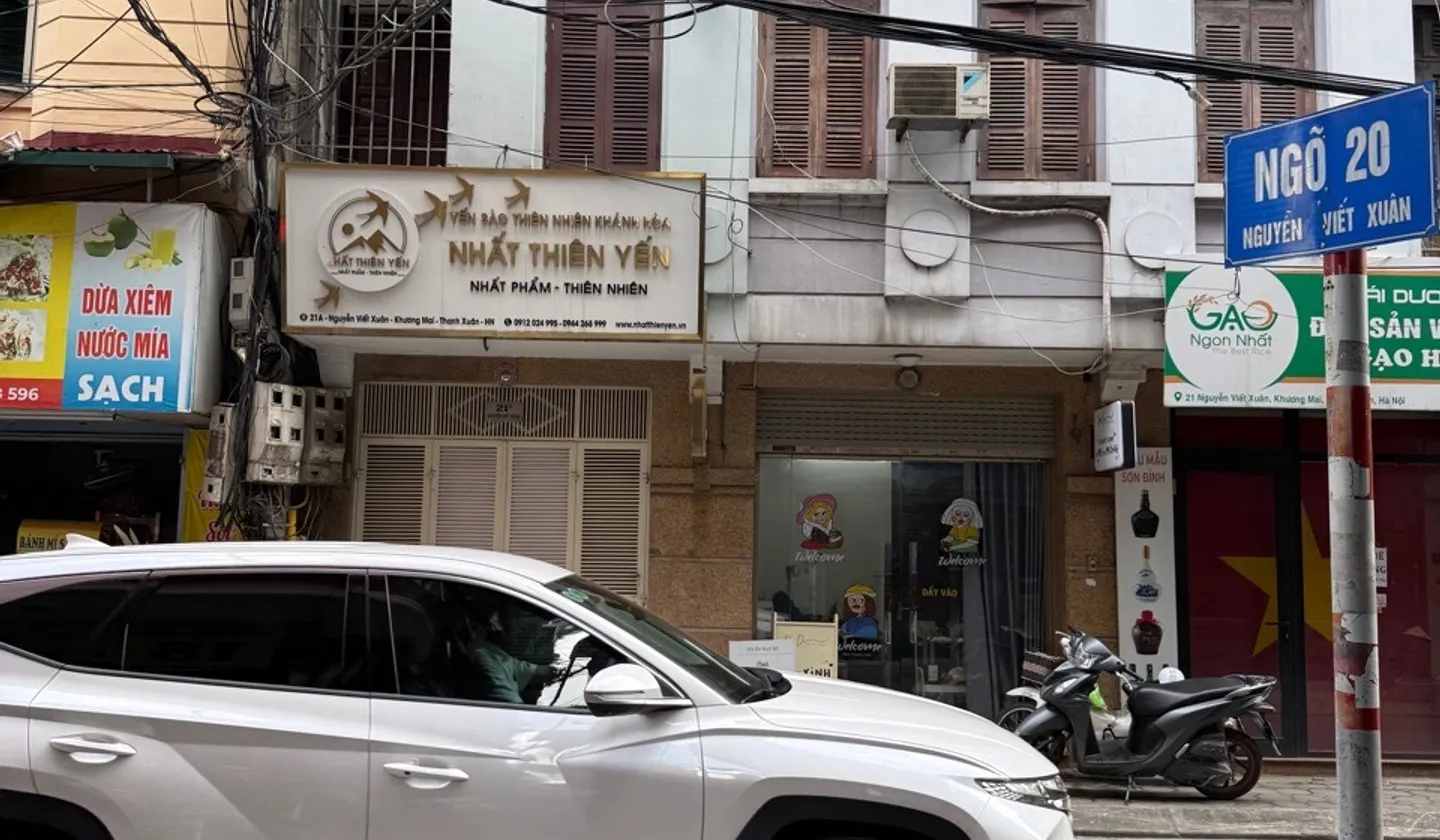 Bán nhà phân lô quân đội 4 tầng tại Nguyễn Viết Xuân, Hà Nội... Bán nhà riêng tại Phương Liệt, Hà Nội 01