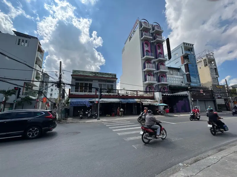 Nhà lô góc 2 mặt tiền Thống Nhất rộng 293m2 giá 59 tỷ thương lượng... Bán nhà mặt phố tại An Hội Đông, Hồ Chí Minh 01