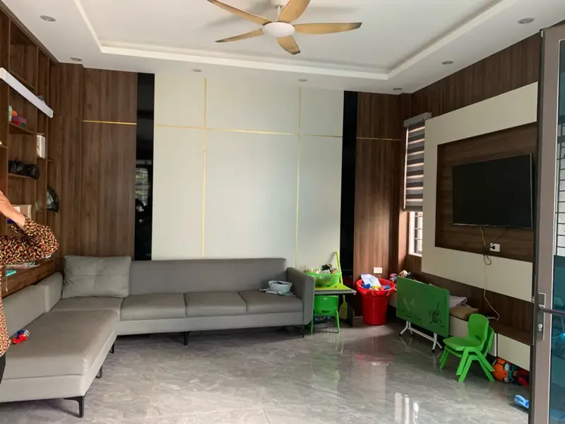 GẤP NHÀ ĐẸP CAO XANH – Ô TÔ TẬN CỬA | CHỦ GIẢM SÂU 350 TRIỆU – GIÁ 2,99 TỶ... Bán nhà riêng tại Cao Xanh, Quảng Ninh 01