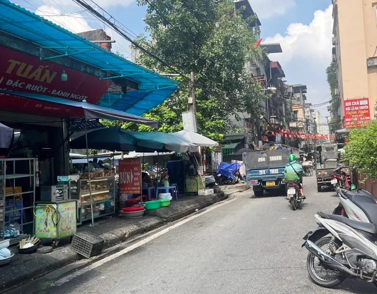 Căn hộ 2 tầng diện tích 96m² tại trung tâm sầm uất, phù hợp để ở và kinh doanh... Bán căn hộ chung cư tại Đống Đa, Hà Nội 01