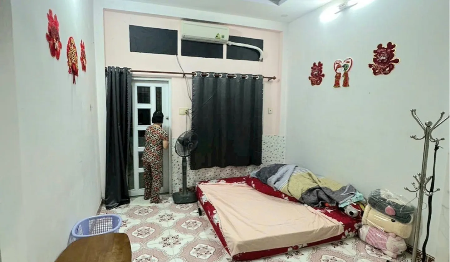 Bán nhà riêng 2 tầng 2 mặt tiền tại trung tâm Quận 6, gần Kinh Dương Vương... Bán nhà riêng tại Phú Lâm, Hồ Chí Minh 01