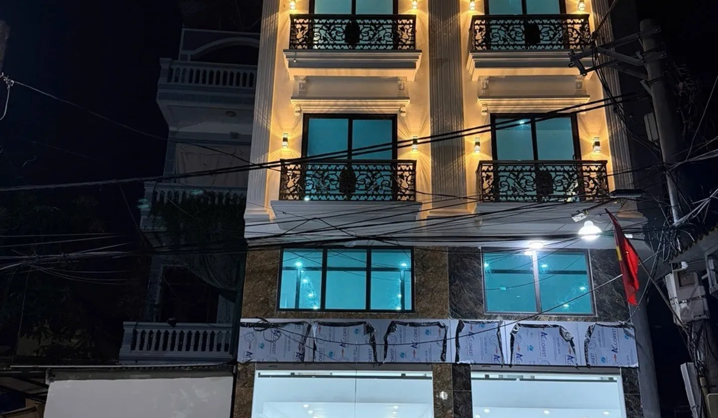 Nhà 6 tầng lô góc ô tô vào, gần phố, thang máy tiện nghi... Bán nhà riêng tại Thanh Trì, Hà Nội 01