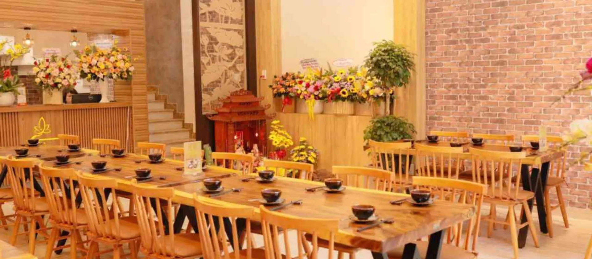 Nhà mặt phố kinh doanh sầm uất tại Hải Châu, Đà Nẵng... Bán nhà mặt phố tại Hải Châu, Đà Nẵng 01