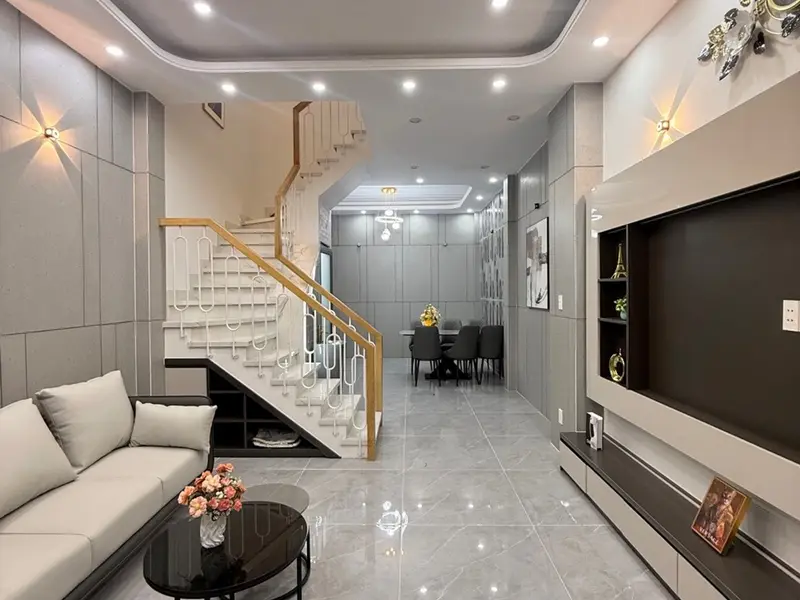 Diện tích: 4 x 14m – khoảng 55m²
🏢 Kết cấu: 1 Trệt + 2 Lầu + Sân thượng... Bán nhà riêng tại Tân Sơn, Hồ Chí Minh 01