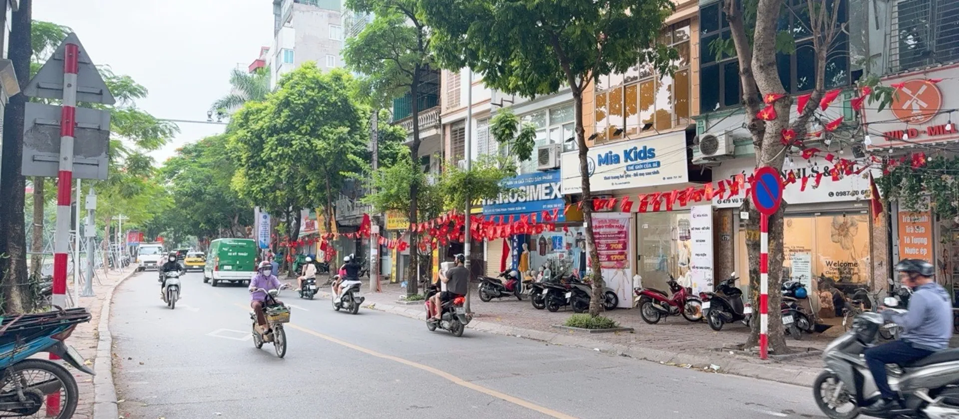 Nhà mặt phố lô góc diện tích 39,6m2 tại quận Đống Đa, tiện kinh doanh đa ngành... Bán nhà mặt phố tại Khương Đình, Hà Nội 01