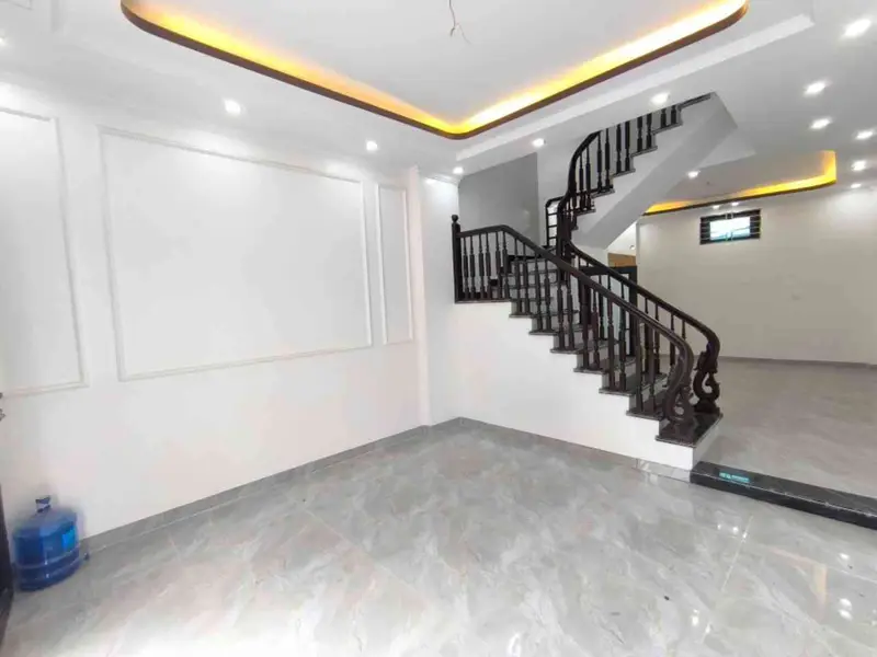 Nhà riêng 3 tầng thiết kế tân cổ điển tại quận trung tâm với diện tích 41m²... Bán nhà riêng tại Phù Liễn, Hải Phòng 01