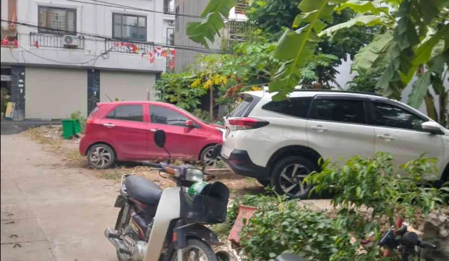 Nhà nhỏ xinh gần chợ Yên Hòa - Tiện nghi đầy đủ, giá hợp lý... Bán nhà riêng tại Yên Nghĩa, Hà Nội 01