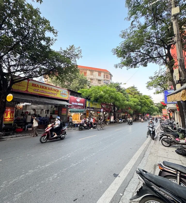 Nhà phố 5 tầng có thang máy - Vị trí trung tâm Thanh Xuân... Bán nhà mặt phố tại Phương Liệt, Hà Nội 01
