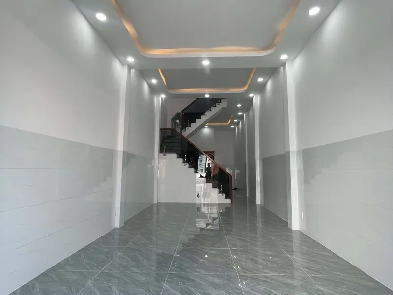 NGAY MÃ LÒ - LÊ VĂN QUỚI - NHÀ MỚI 2 TẦNG - XE HƠI NGỦ NHÀ - 60m2 - CHỈ 3.7Ty... Bán nhà riêng tại Bình Hưng Hòa, Hồ Chí Minh 01