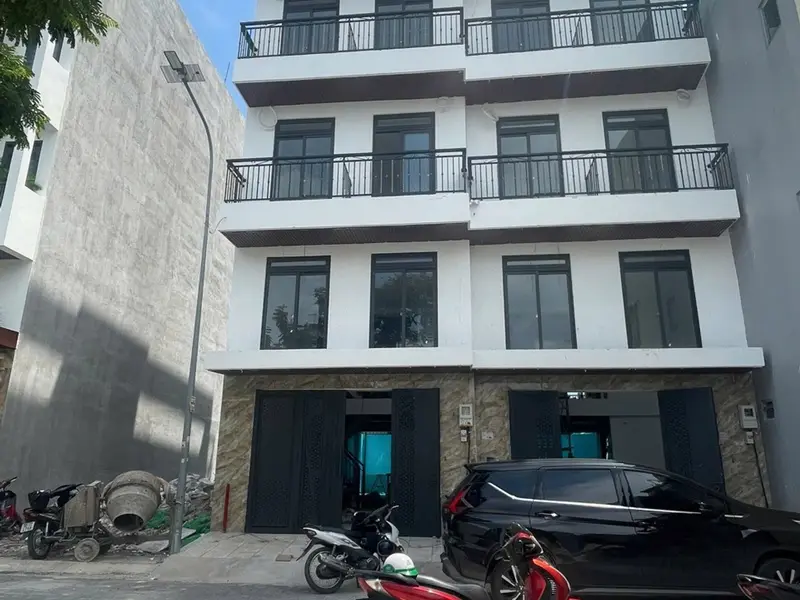 Bán căn hộ dịch vụ, sổ riêng, 6 tầng có thang máy tại Quận 12, 15 phòng, thu nhập 65 triệu/tháng... Bán nhà riêng tại Trung Mỹ Tây, Hồ Chí Minh 01