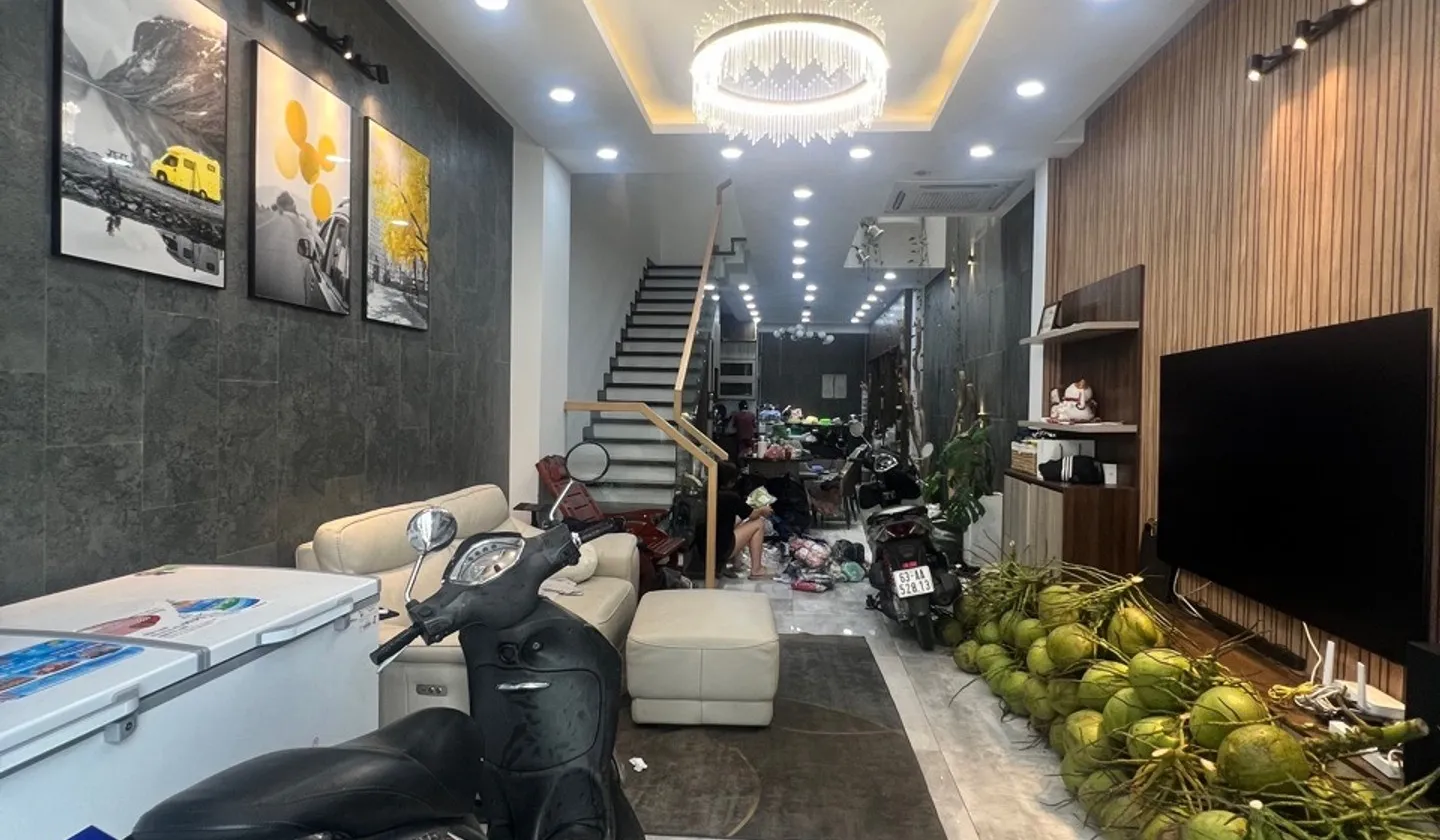 Bán nhà riêng 4 tầng 77m² khu Gò Vấp, sân thượng, 4 phòng ngủ tiện nghi... Bán nhà riêng tại Thông Tây Hội, Hồ Chí Minh 01