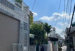 Nhà 2 tầng 2 phòng ngủ diện tích 40m2 ở quận trung tâm... Bán nhà riêng tại Bình Đông, Hồ Chí Minh 01