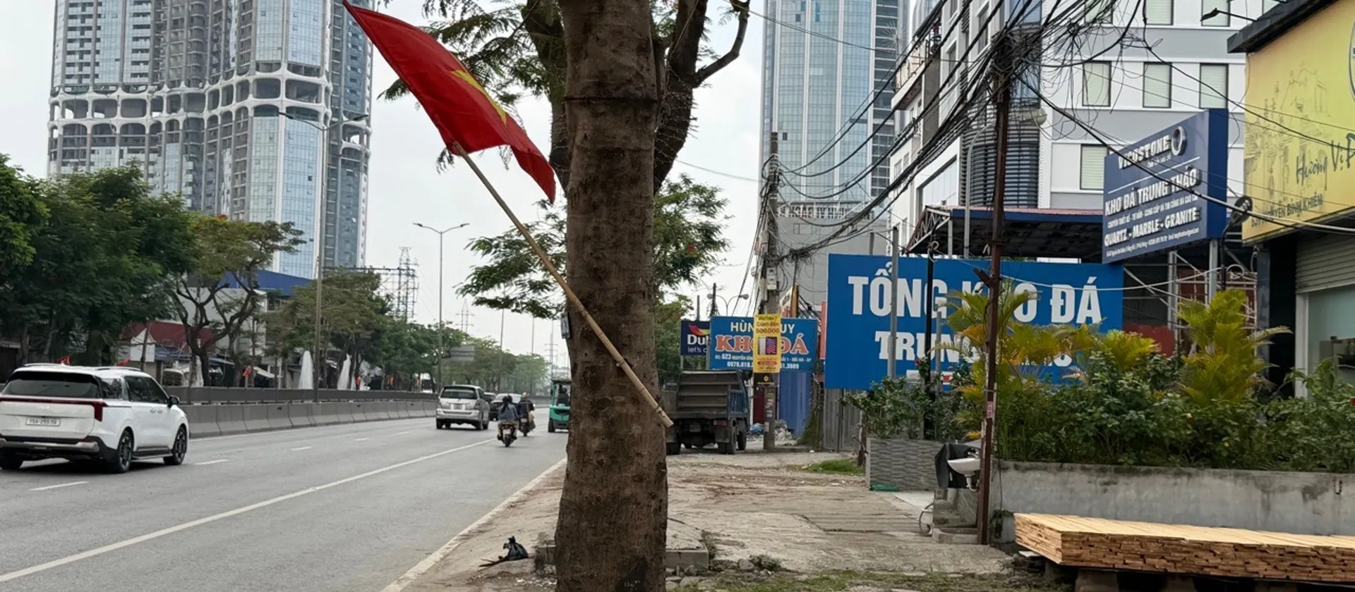 Bán nhà mặt phố Nguyễn Bỉnh Khiêm đẹp mê ly 250m2. Giả chỉ 13tỷ... Bán nhà mặt phố tại Đông Hải, Hải Phòng 01