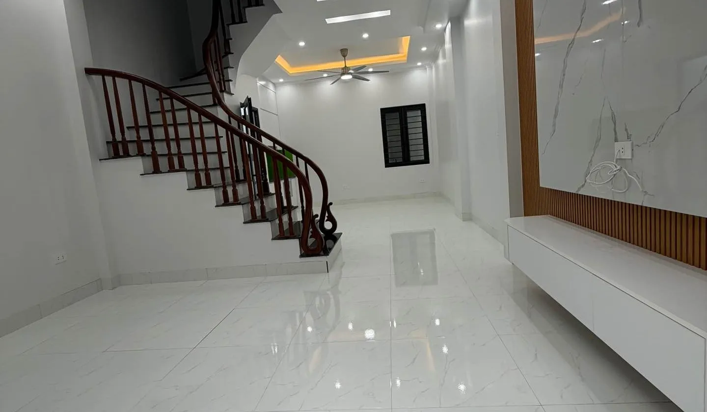 Cơ hội sở hữu nhà 5 tầng hiện đại tại xã Kim Chung với giá ưu đãi hiếm có... Bán nhà riêng tại Hoài Đức, Hà Nội 01