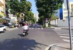 Bán nhà mặt phố trung tâm Quận 1, mặt tiền hơn 12m, vị trí đắc địa... Bán nhà mặt phố tại Bến Thành, Hồ Chí Minh 06