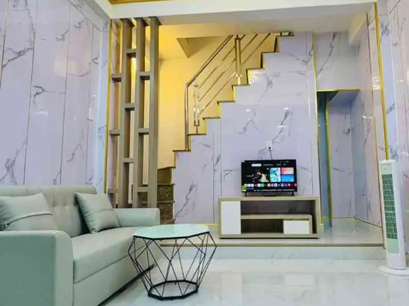 Nhà 5 tầng diện tích 17.5m2 giá 4.98 tỷ tại quận trung tâm... Bán nhà riêng tại Bình Thới, Hồ Chí Minh 01