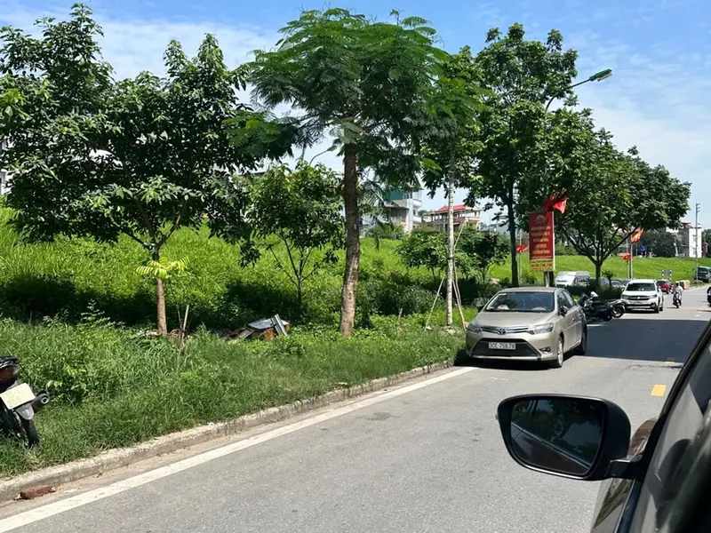 Bán đất tặng nhà Ngọc Thụy, mặt tiền 6.5m, ô tô 7 chỗ vào nhà... Bán nhà riêng tại Long Biên, Hà Nội 01