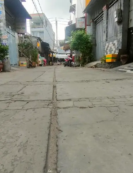Cơ hội sở hữu nhà 6 phòng ngủ, chỉ 8,5 tỷ, vị trí đẳng cấp!... Bán owner_side tại Bình Tân, Hồ Chí Minh 01