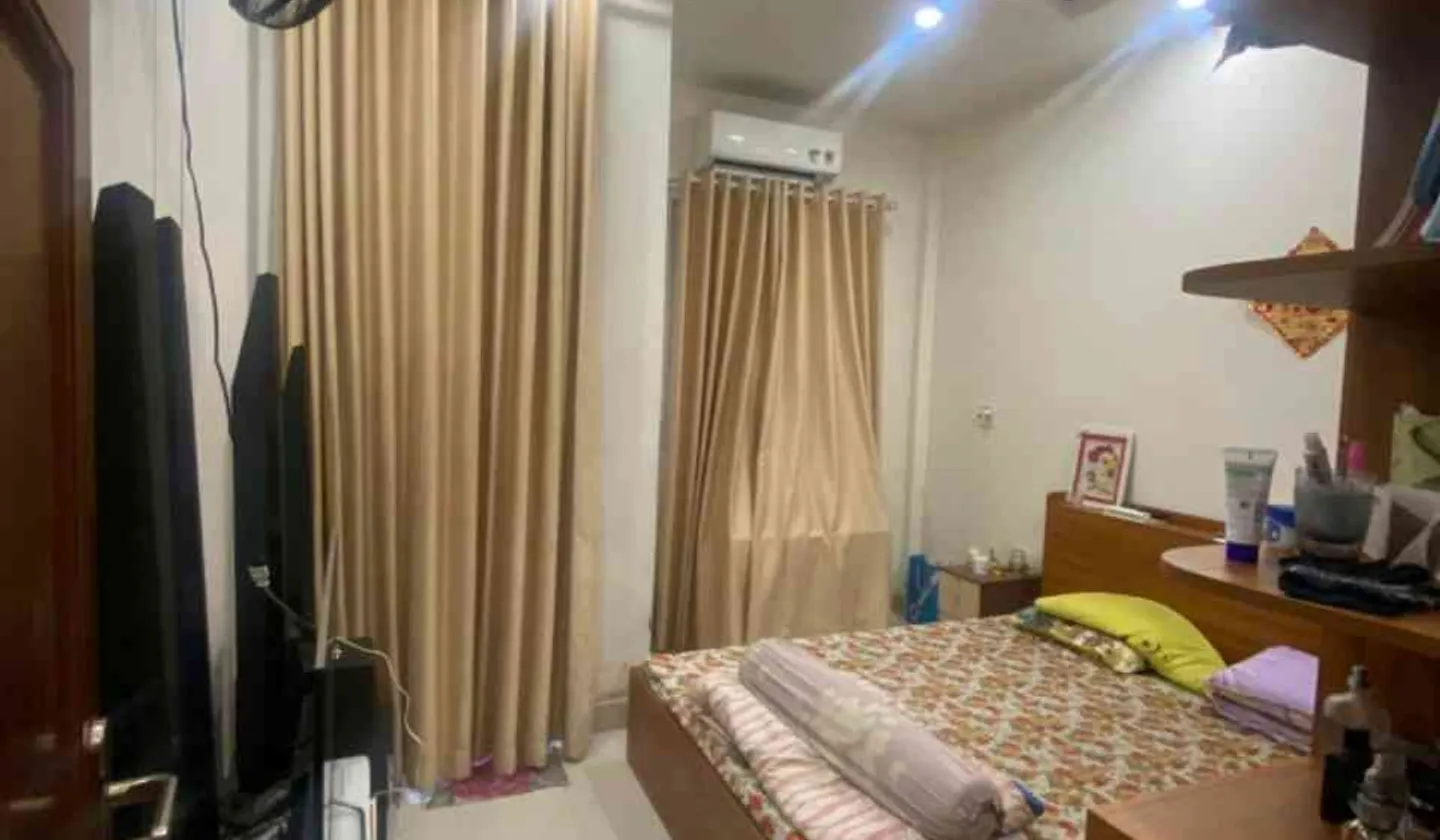 Bán nhà 4 tầng 4PN tại Quận 8, giá chỉ 5.73 tỷ... Bán nhà riêng tại Phú Định, Hồ Chí Minh 01
