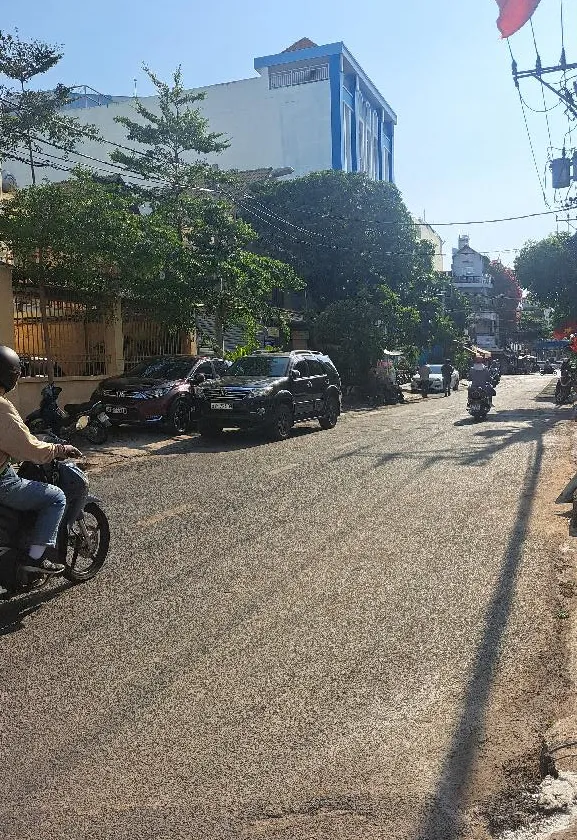 Bán nhà 4 tầng mặt phố kinh doanh tại phường 7, quận Tân Bình... Bán nhà mặt phố tại Tân Sơn Nhất, Hồ Chí Minh 01