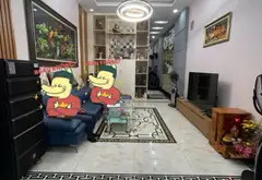 Nhà mặt tiền bờ kênh thoáng mát, thiết kế 3 tầng chắc chắn tại Thới An... Bán nhà riêng tại Thới An, Hồ Chí Minh 01