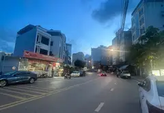 Bán khách sạn 28 phòng trung tâm phường Bãi Cháy, Quảng Ninh... Bán nhà mặt phố tại Bãi Cháy, Quảng Ninh 03