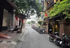 Biệt Thự Đẳng Cấp Trung Tâm Ba Đình Với Mặt Tiền Rộng Sát Phố Đào Tấn... Bán nhà riêng tại Giảng Võ, Hà Nội 02