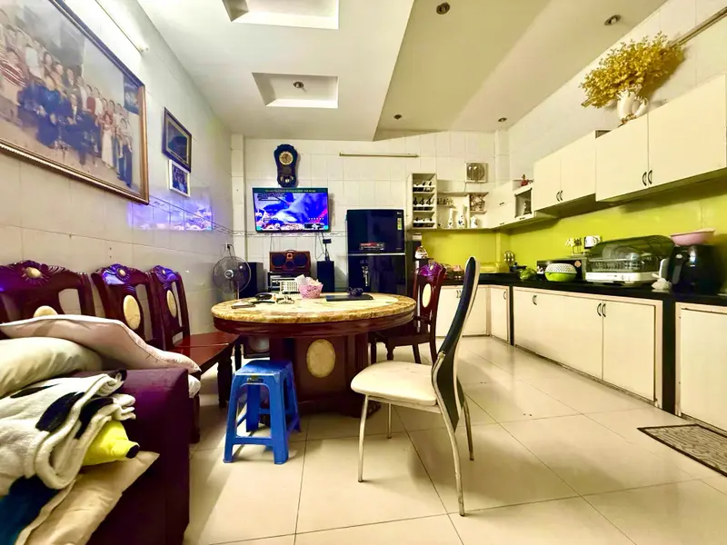 Tôn Thất Thuyết - diện tích khủng 64m2 - dòng tiền ổn định... Bán nhà riêng tại Vĩnh Hội, Hồ Chí Minh 01