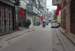 Bán nhà riêng 41.6 m2, 4 tầng, ngang 4.6 m, sổ đỏ, ngõ ô tô, gần chợ, kinh doanh sầm uất... Bán nhà riêng tại Cầu Giấy, Hà Nội 03