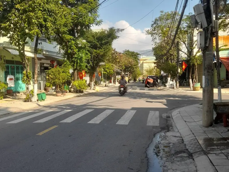 Nhà mặt phố vàng sát biển Mân Thái, tiện an cư hoặc kinh doanh... Bán nhà mặt phố tại Sơn Trà, Đà Nẵng 01
