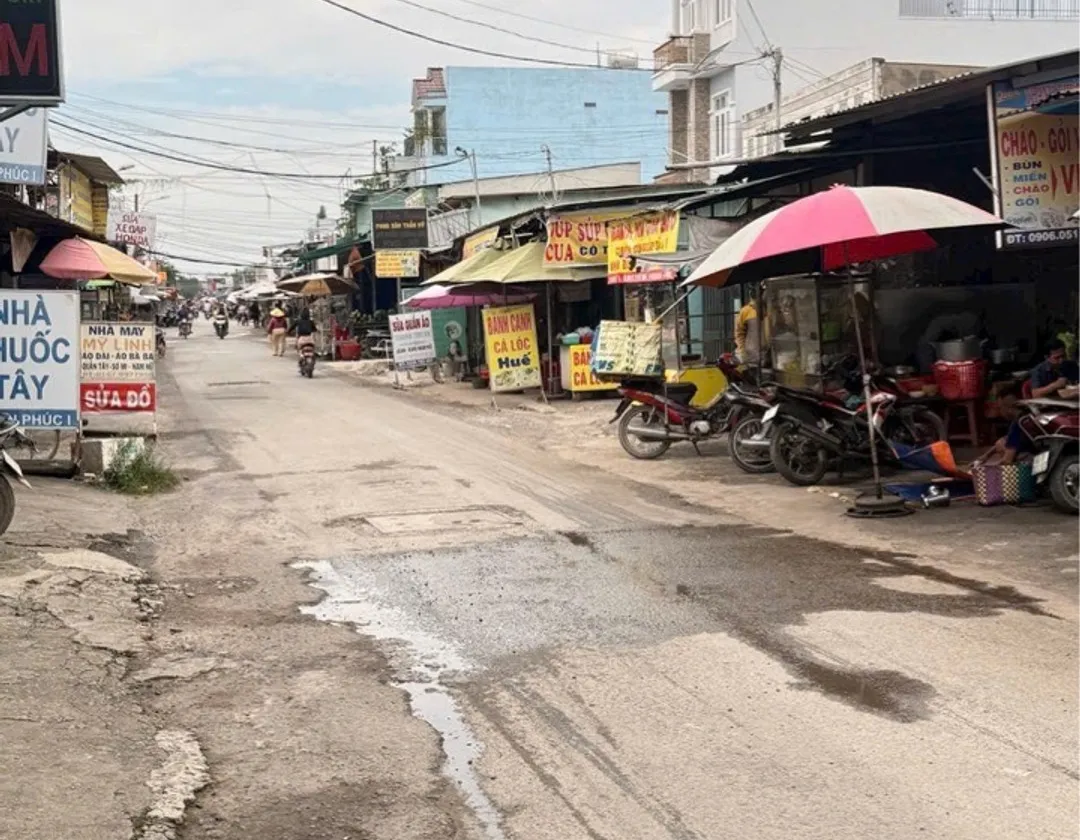 Nhà mặt phố 120m2 giá tốt ngay chợ Bình Chánh... Bán nhà mặt phố tại Vĩnh Lộc, Hồ Chí Minh 01