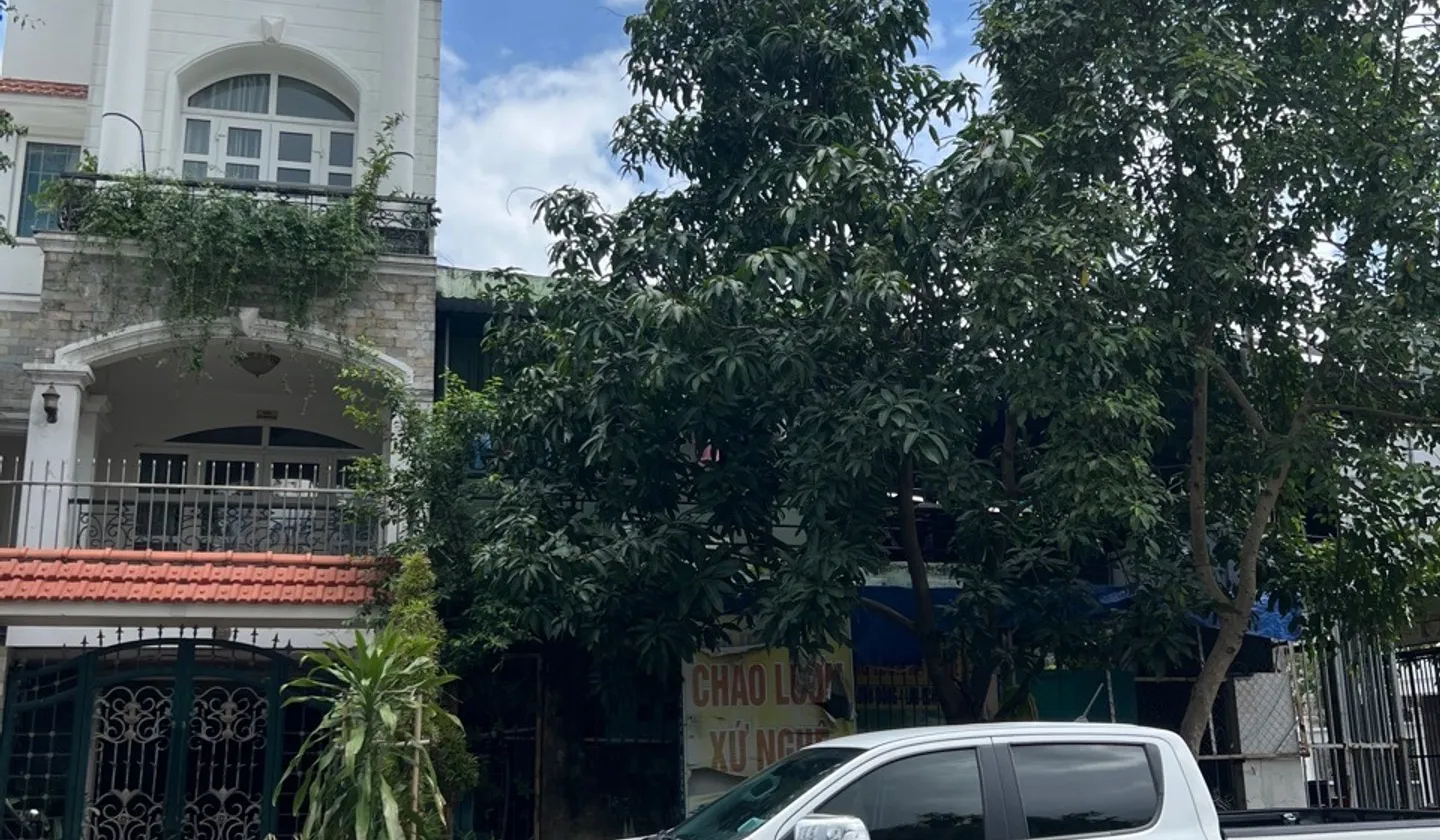 Nhà mặt phố Trung tâm Dĩ An – Tặng dãy trọ 2 tầng siêu lợi nhuận... Bán nhà mặt phố tại Dĩ An, Hồ Chí Minh 01