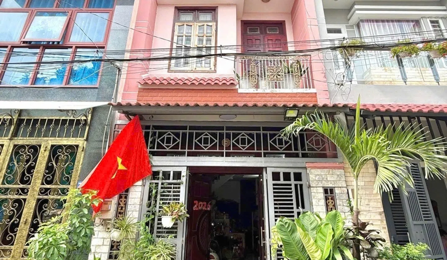 💥 BÁN GẤP GIẢM CHỈ CÒN 5.X TỶ - 3 TẦNG – HẺM XE TẢI THÔNG - GIÁP AEON TÂN PHÚ... Bán nhà riêng tại Bình Hưng Hòa, Hồ Chí Minh 01