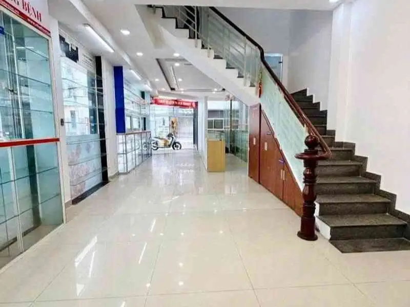 Nhà góc 2 mặt tiền 4 tầng siêu hiếm cho kinh doanh và ở... Bán nhà mặt phố tại Tân Phú, Hồ Chí Minh 01