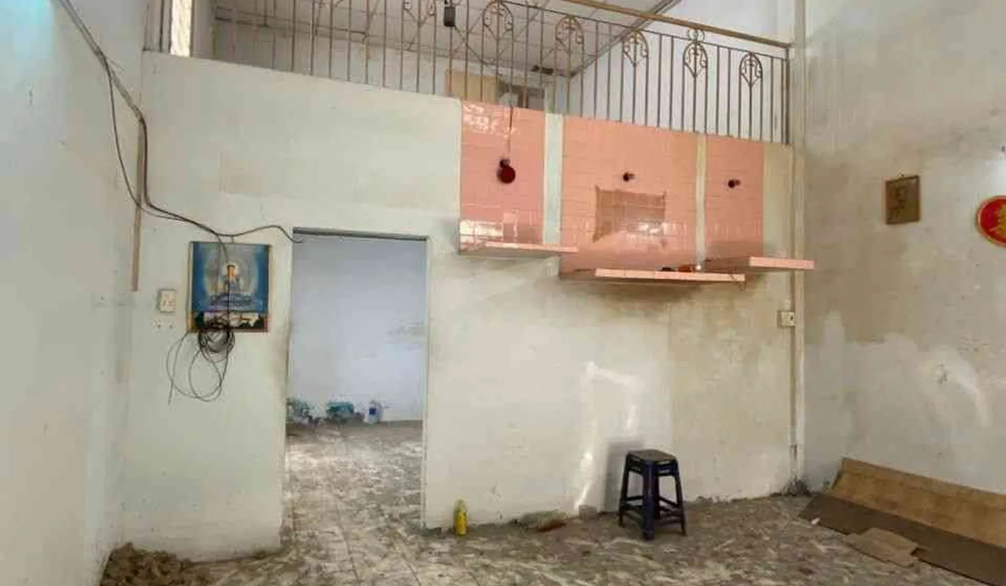 Nhà đẹp mặt tiền rộng trung tâm quận 1, giá cực hời... Bán nhà riêng tại Bến Thành, Hồ Chí Minh 01