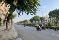 BÁN NHÀ HẺM XE TẢI TÂN THỚI NHẤT 13B THÔNG TRƯỜNG CHINH - 3 TẦNG - 168M2 -NHỈNH 11 TỶ... Bán nhà riêng tại Đông Hưng Thuận, Hồ Chí Minh 03