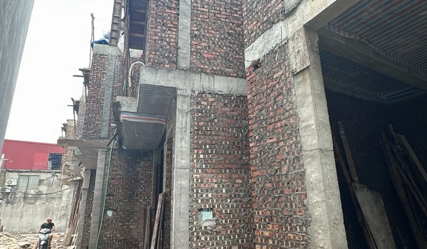 Dãy 6 căn nhà mới xây tại khu vực trung tâm Tôn Đức Thắng... Bán nhà riêng tại An Biên, Hải Phòng 01