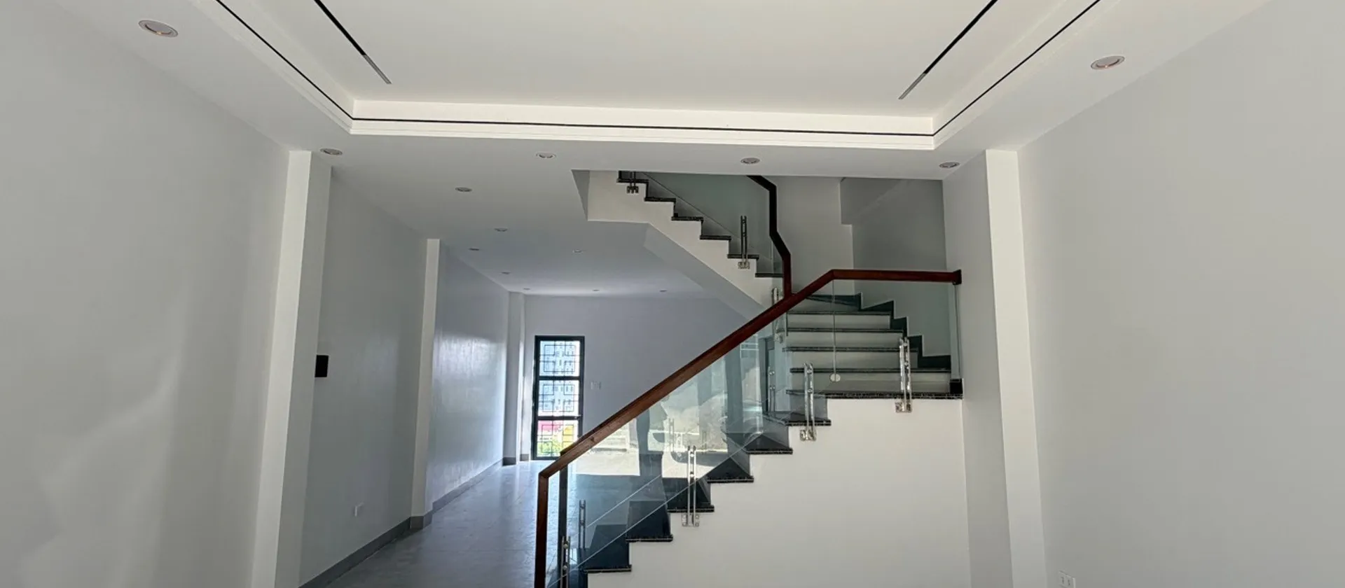 Nhà 3 Tầng 1 Tum Gần Trường Chuyên Ban - View Vịnh - 3.65 Tỷ... Bán nhà riêng tại Hạ Long, Quảng Ninh 01