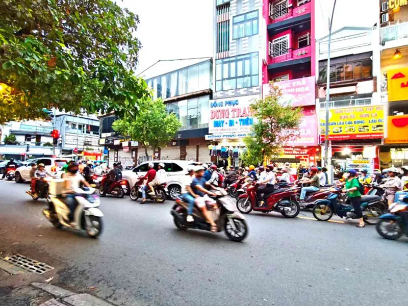 Nhà mặt phố đẳng cấp trung tâm quận 10, tầm nhìn kinh doanh tinh tế... Bán nhà mặt phố tại Vườn Lài, Hồ Chí Minh 01