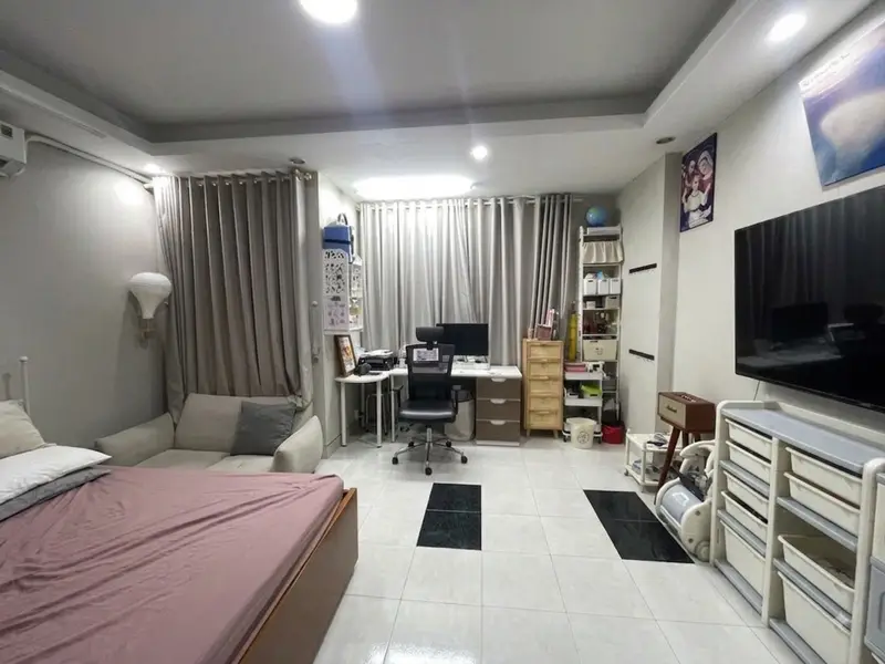 Bán nhà riêng tại Phú Nhuận diện tích 74m2, 4 tầng, 5 phòng ngủ... Bán nhà riêng tại Phú Nhuận, Hồ Chí Minh 01