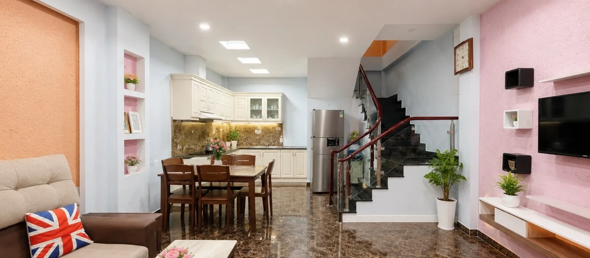 🔥 NHÀ HÙNG DUỆ VƯƠNG, HỒNG BÀNG GẦN TRƯỜNG CHỢ 3 TẦNG-2,65 tỷ

🏡 Vị trí quá tiện 200m là trường... Bán nhà riêng tại Hồng Bàng, Hải Phòng 01
