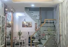 Nhà 2 tầng xinh xắn ở Tân Bình, cho thuê siêu lợi nhuận... Bán owner_side tại Tân Bình, Hồ Chí Minh 02
