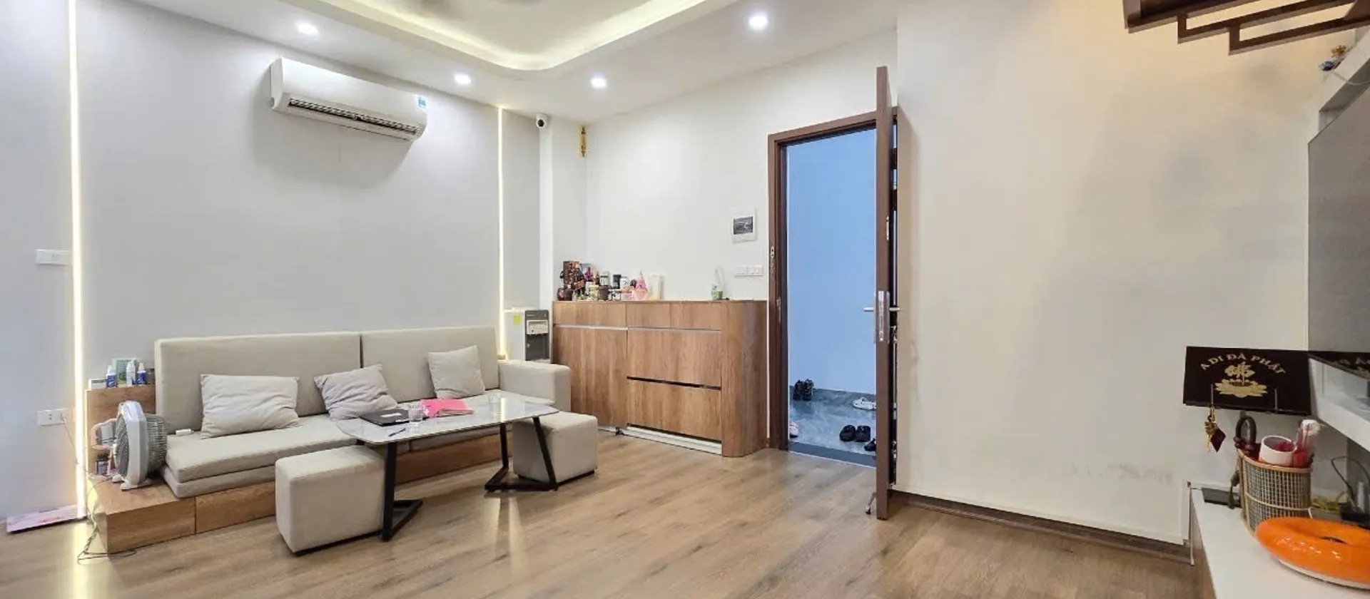 Bán căn hộ 2PN tại khu vực Cầu Giấy, chung cư view 2 mặt phố... Bán căn hộ chung cư tại Yên Hòa, Hà Nội 01
