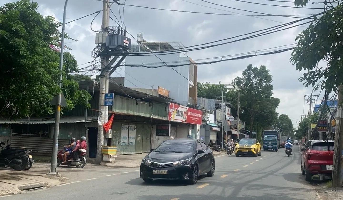 Bán nhà mặt phố diện tích lớn mặt tiền rộng tại Linh Đông... Bán nhà mặt phố tại Thủ Đức, Hồ Chí Minh 01