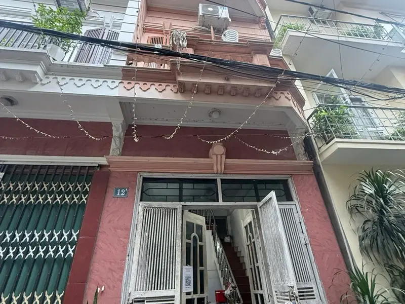 Bán nhà riêng 4 tầng khu trung tâm Hoa Lâm, giá giảm hấp dẫn... Bán nhà riêng tại Việt Hưng, Hà Nội 01