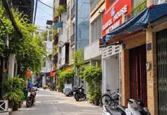 Nhà 4 tầng mặt tiền rộng hẻm xe tải tại Quận 3, diện tích 60m² giá hợp lý... Bán nhà riêng tại Xuân Hòa, Hồ Chí Minh 04